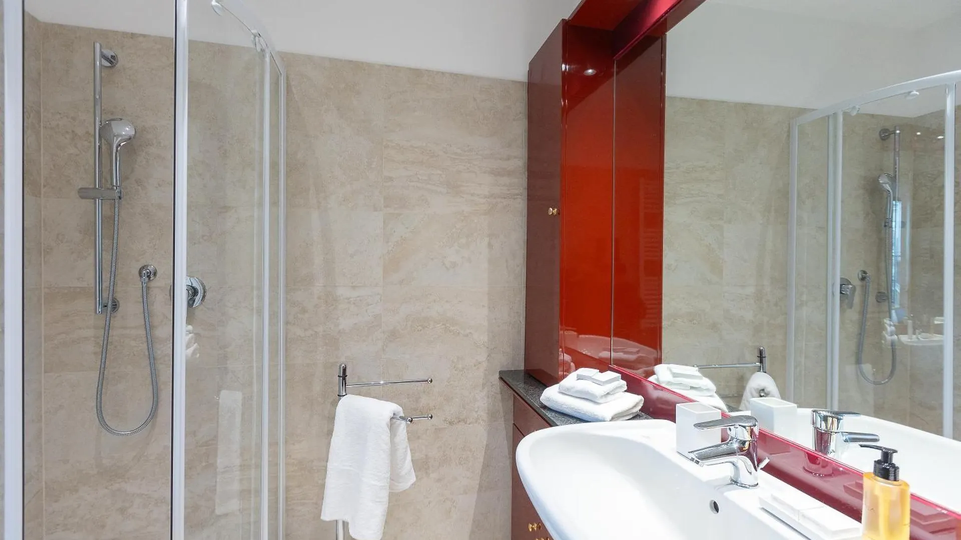 Amazing Via Del Tritone Apartment Rome