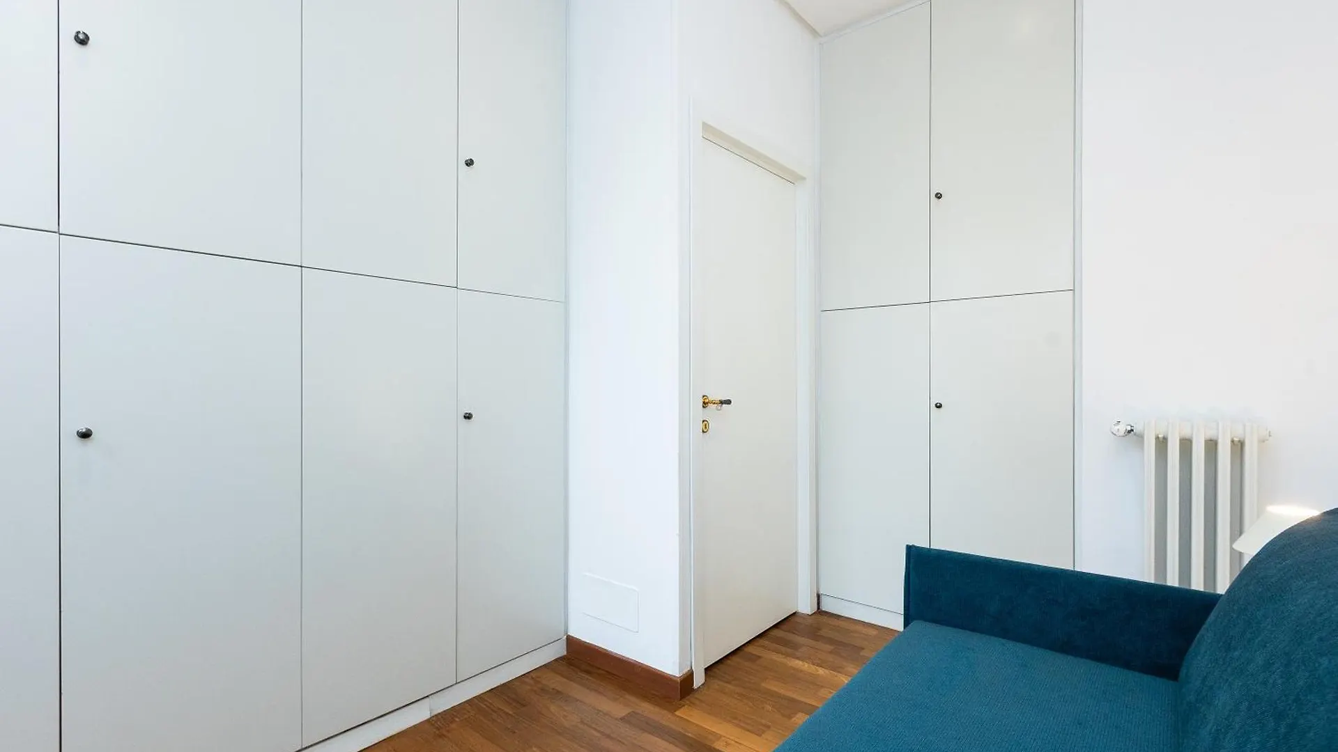 Amazing Via Del Tritone Apartment Rome Italy