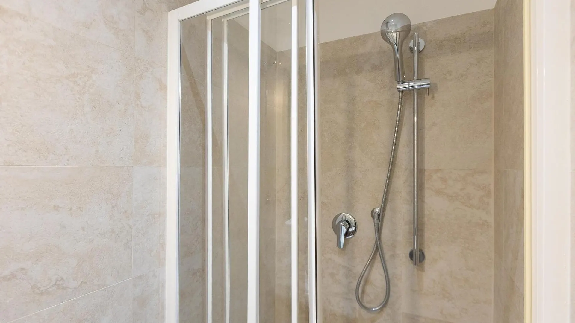 Apartamento Amazing Via Del Tritone Roma