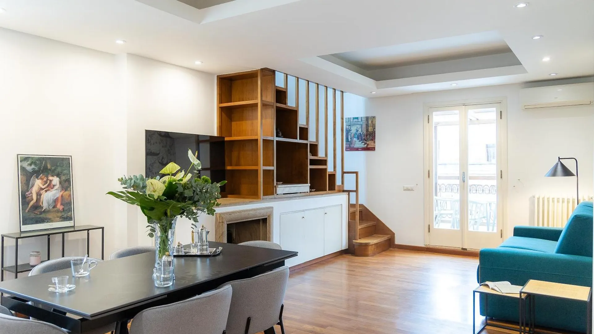 Amazing Via Del Tritone Apartment Rome