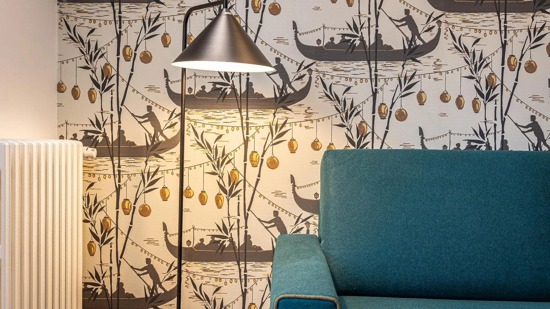 Amazing Via Del Tritone Apartment Rome Italy