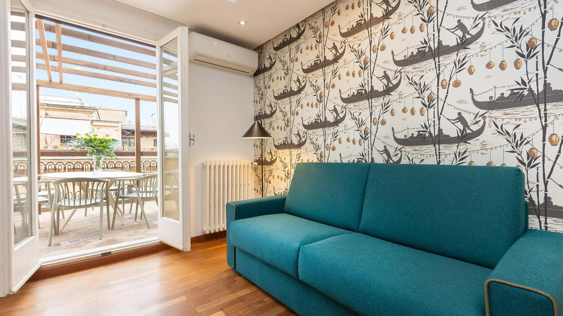 Amazing Via Del Tritone Apartment Rome