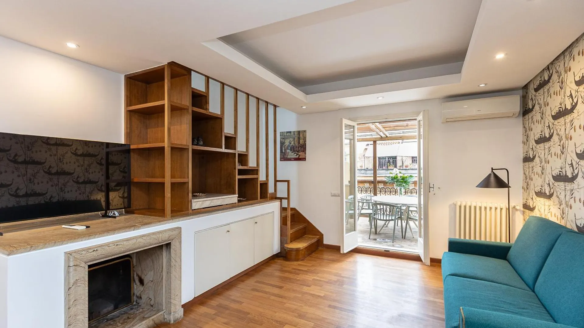 Amazing Via Del Tritone Apartment Rome
