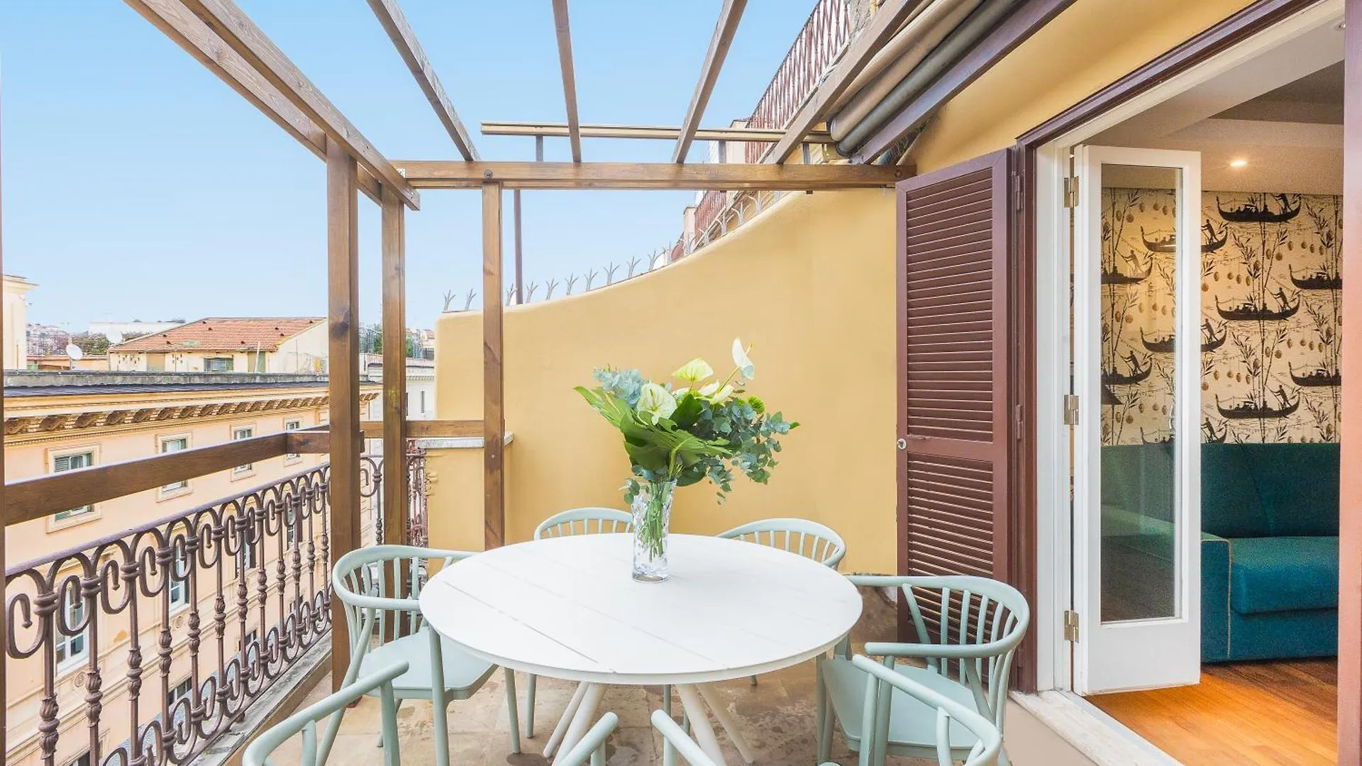 Amazing Via Del Tritone Apartment Rome