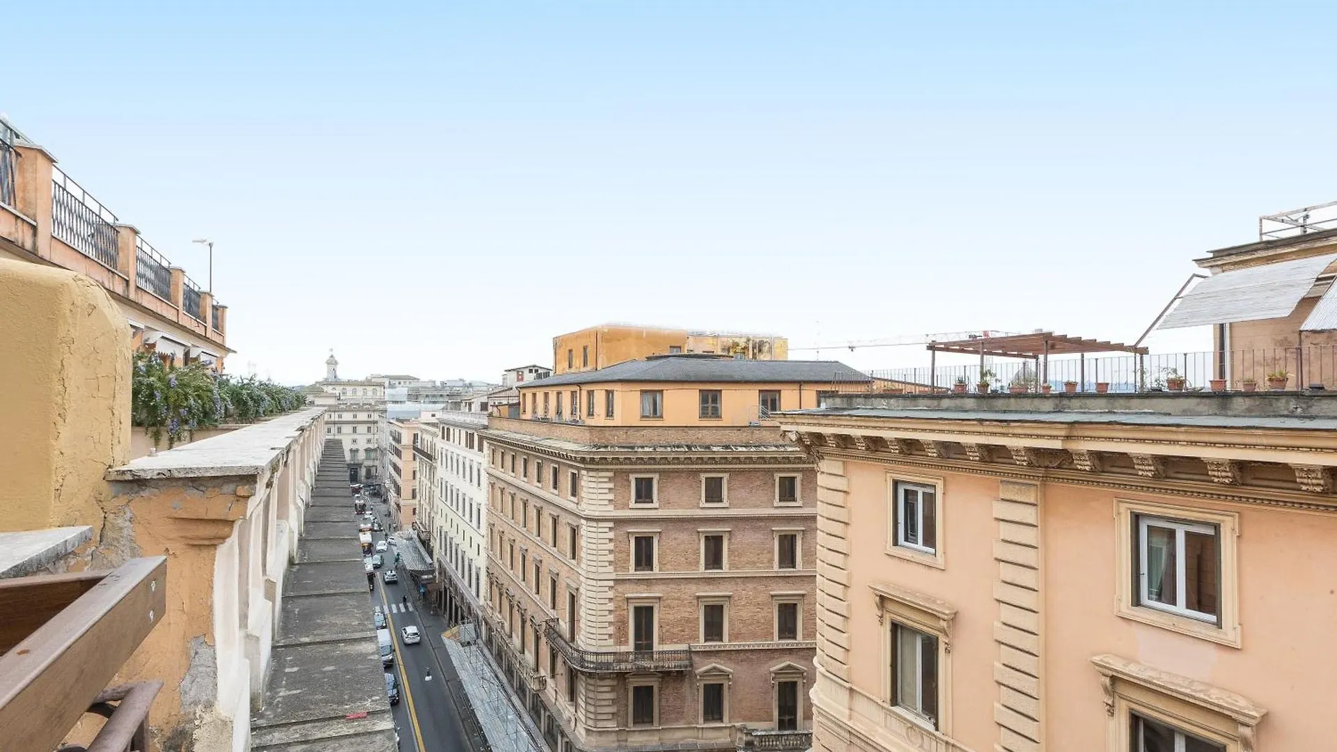 Amazing Via Del Tritone Apartment Rome